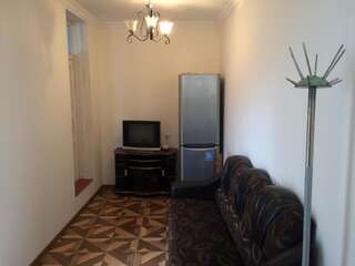 Гостевой дом Valodia Guest House In Mestia Местиа Люкс с видом на горы-4